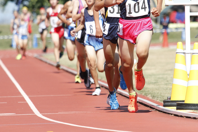 陸上競技におけるスポーツ障害と鍼灸治療のイメージ画像